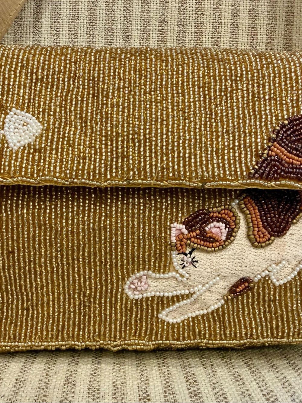 Adorable Sol Mer Beaded Gold Beaded Cat Shoulder Bag 🐱 - Picture 4 of 8